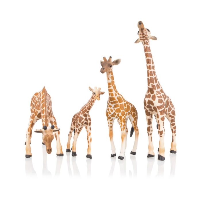 TOYMANY 4PCS Realistic Giraffe Figurines with Giraffe Cub, 2-7" Plastic Safari Animals Figures Family Playset Includes Baby, Educational Toy Cake Toppers Christmas Birthday Gift for Kids Toddlers